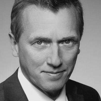 Dr. Achim Simons
